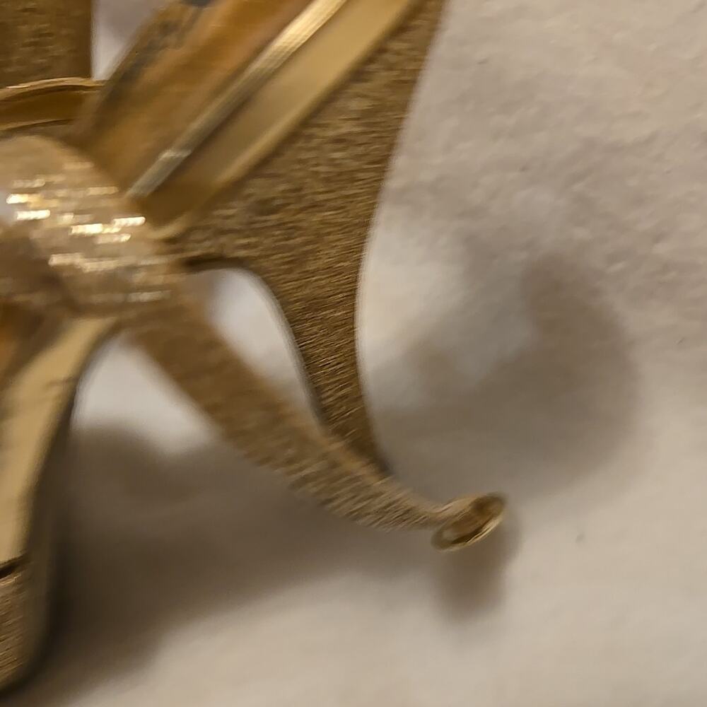 Fioni Gold Heels Size 7 - Picture 3 of 6